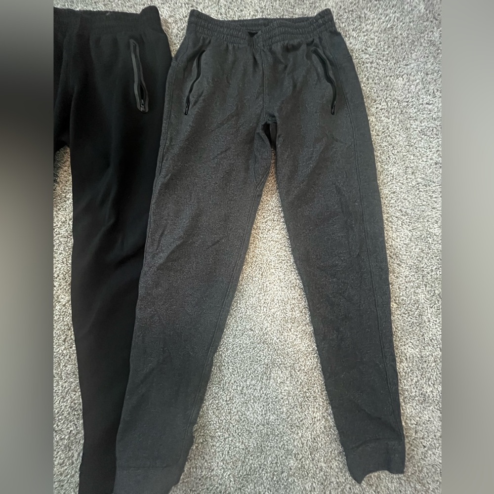 Joggers Bundle - Picture 4 of 4